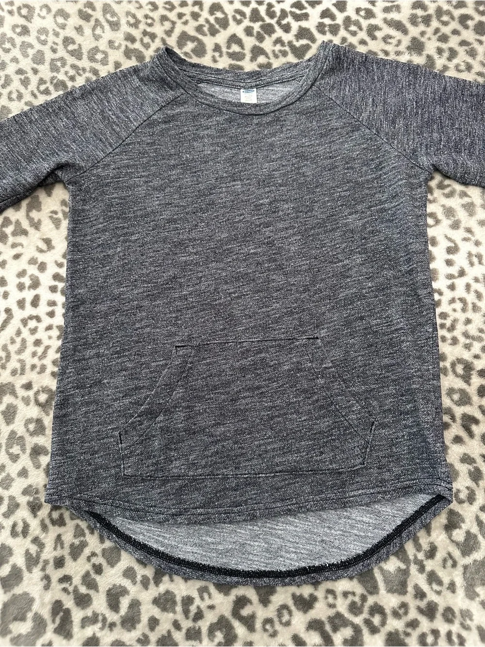 Old Navy WOW Kangaroo Long Sleeve Sweatshirt in Black Size XL 14 Girls